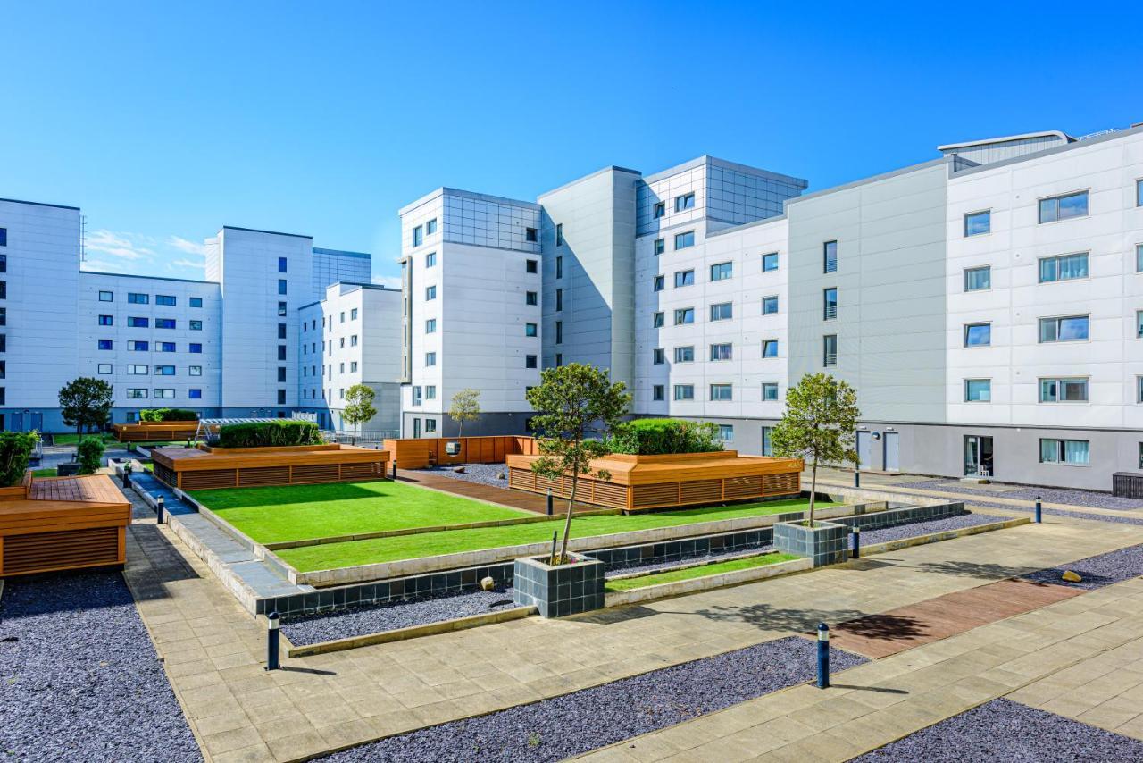 Modern Two Bedroom Apartments EDI Eksteriør billede